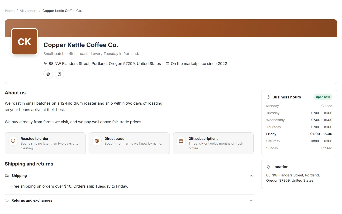 A vendor without banner and logo (Bronze plan without microstore): accent band, initials tile, full address, hours.